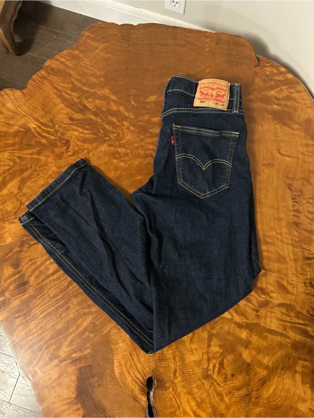 Levi's 541 Athletic Taper Men's Jeans W29 L32 (Measures 29x30) Dark Wash Stretch